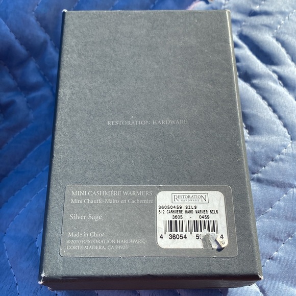 RH RESTORATION HARDWARE Cashmere Hand Warmers Mini Mitten silver sage blue NIB - Picture 2 of 9